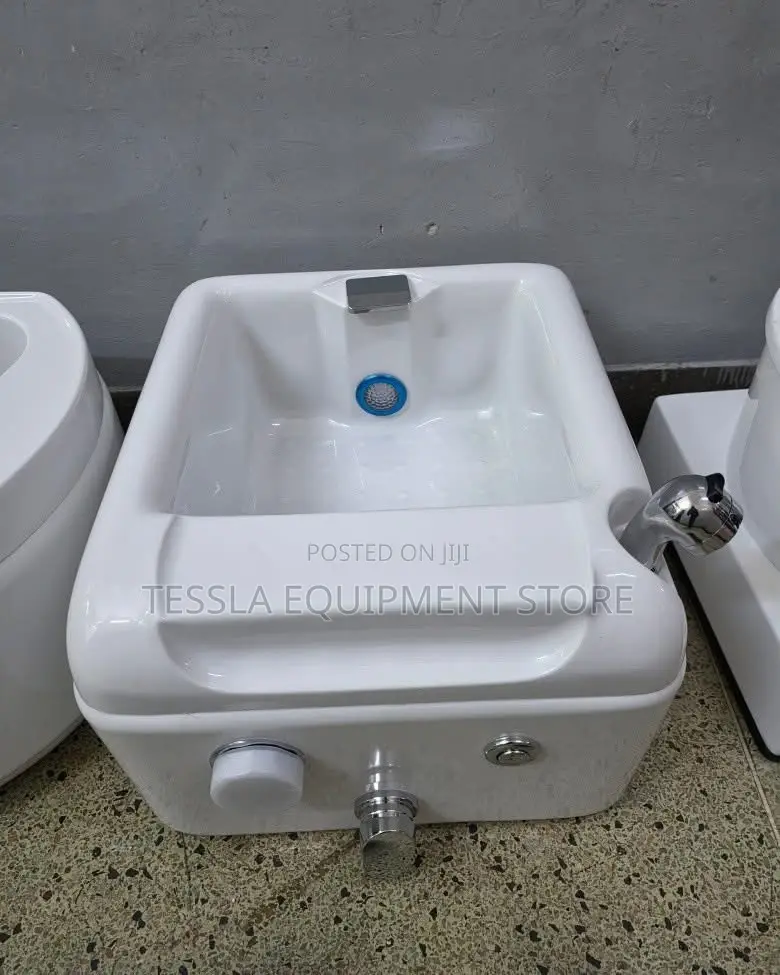 Wide Range Pedicure Basin
