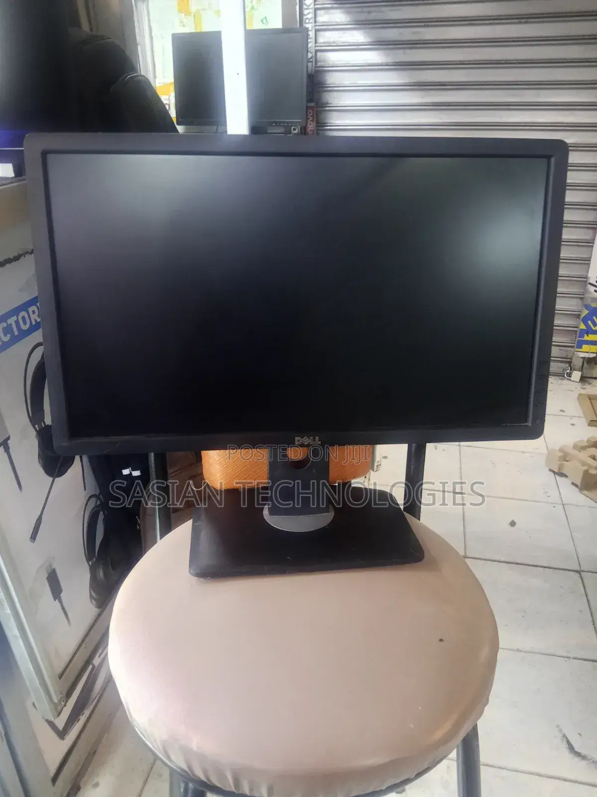 Dell 22 Inches Monitor Ferurbished