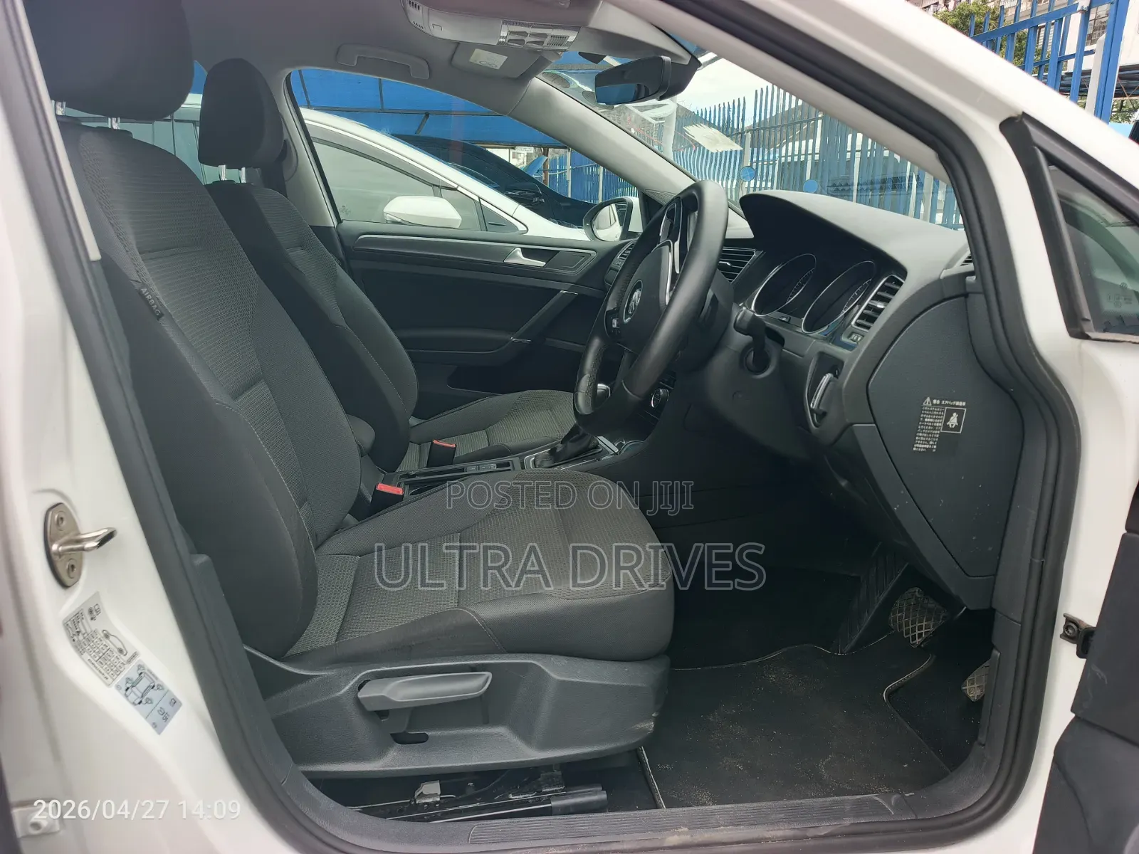 Volkswagen Golf 2019 White