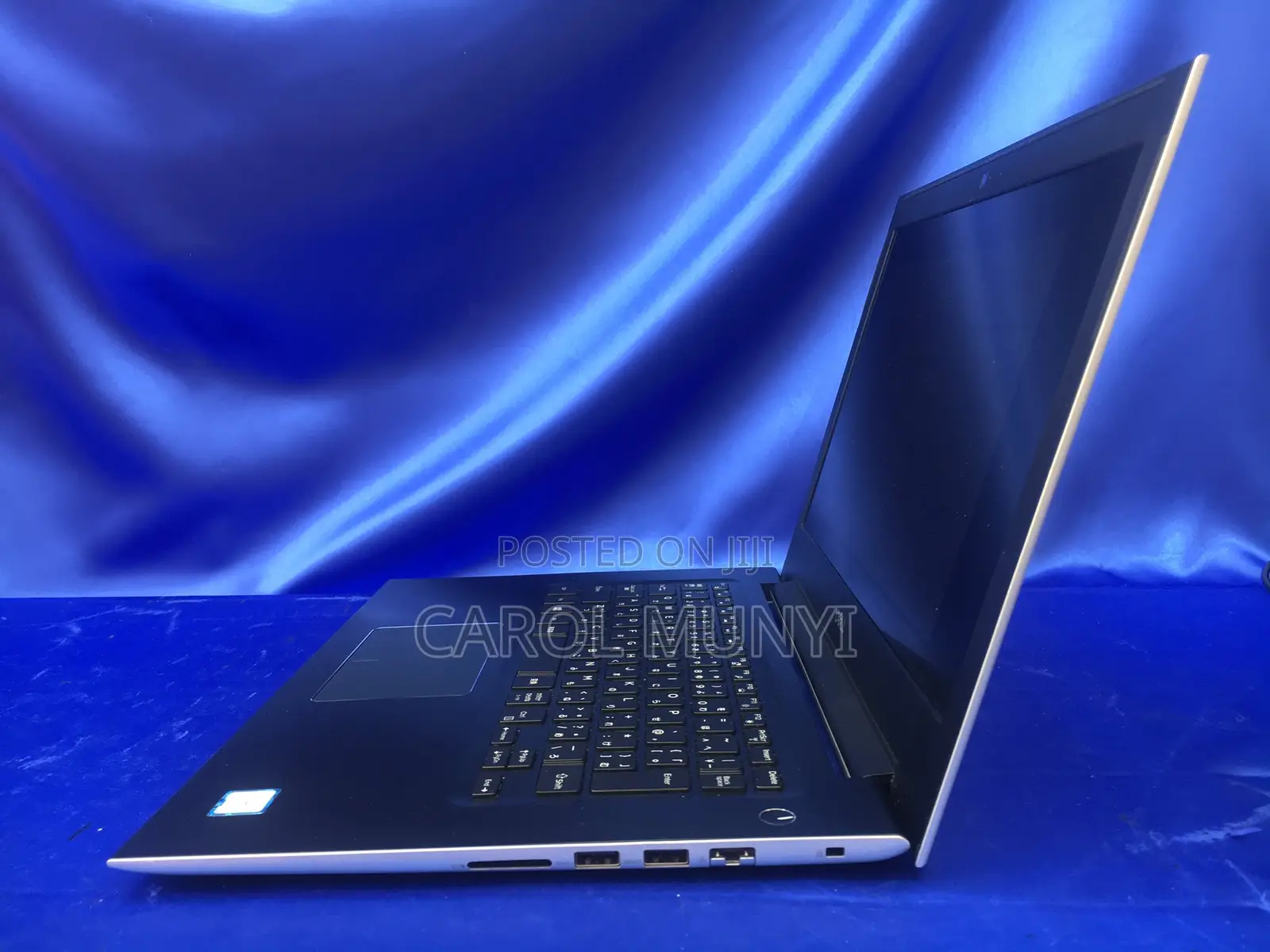 Laptop Dell Vostro 14 5000 8GB Intel Core i5 SSD 256GB
