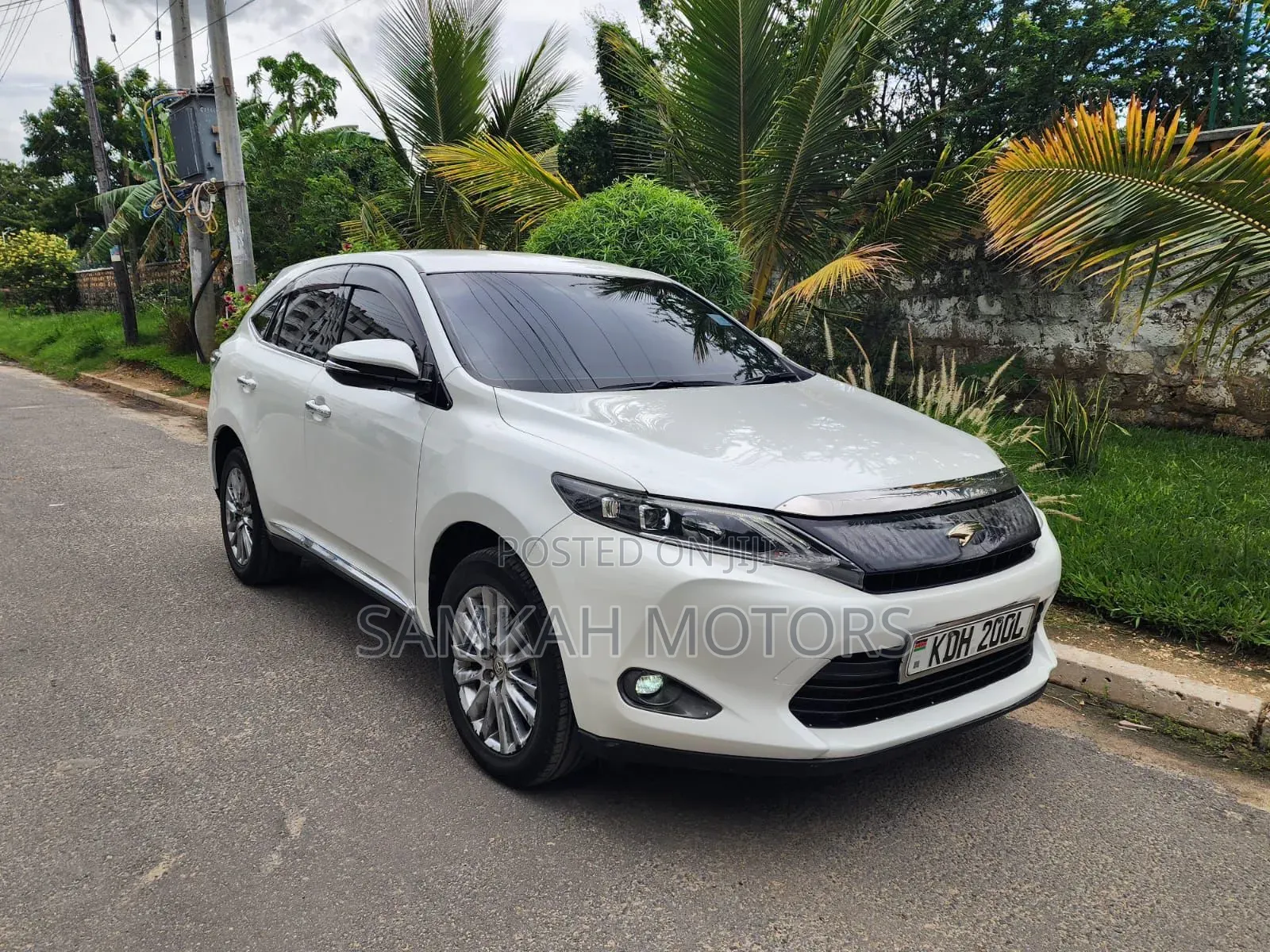 Toyota Harrier 2017 White