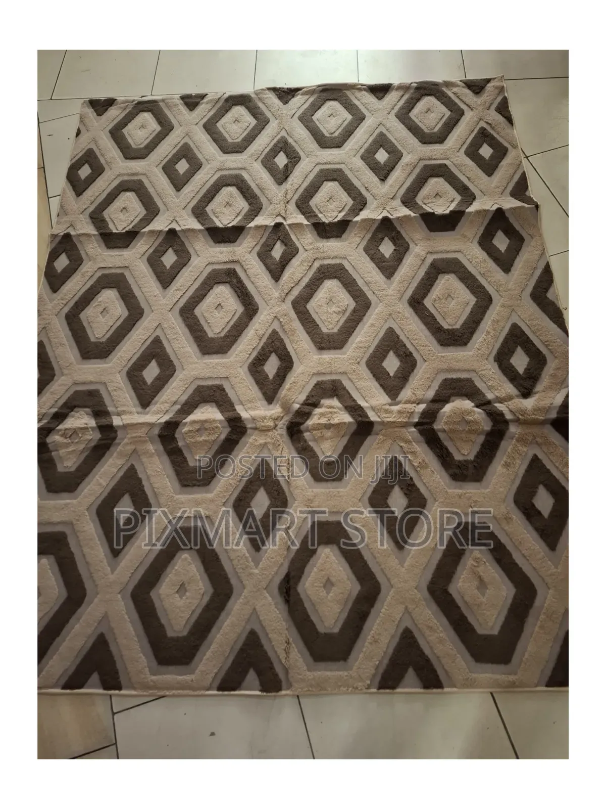 American Carpet 5x8 Elegant Floor Rug