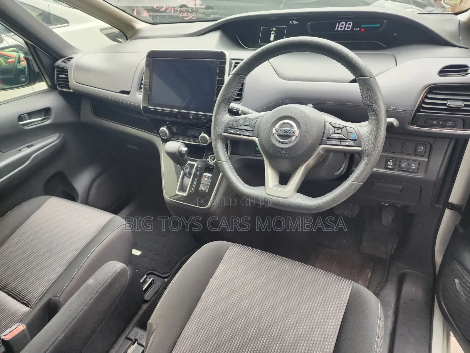 Nissan Serena 2019 White