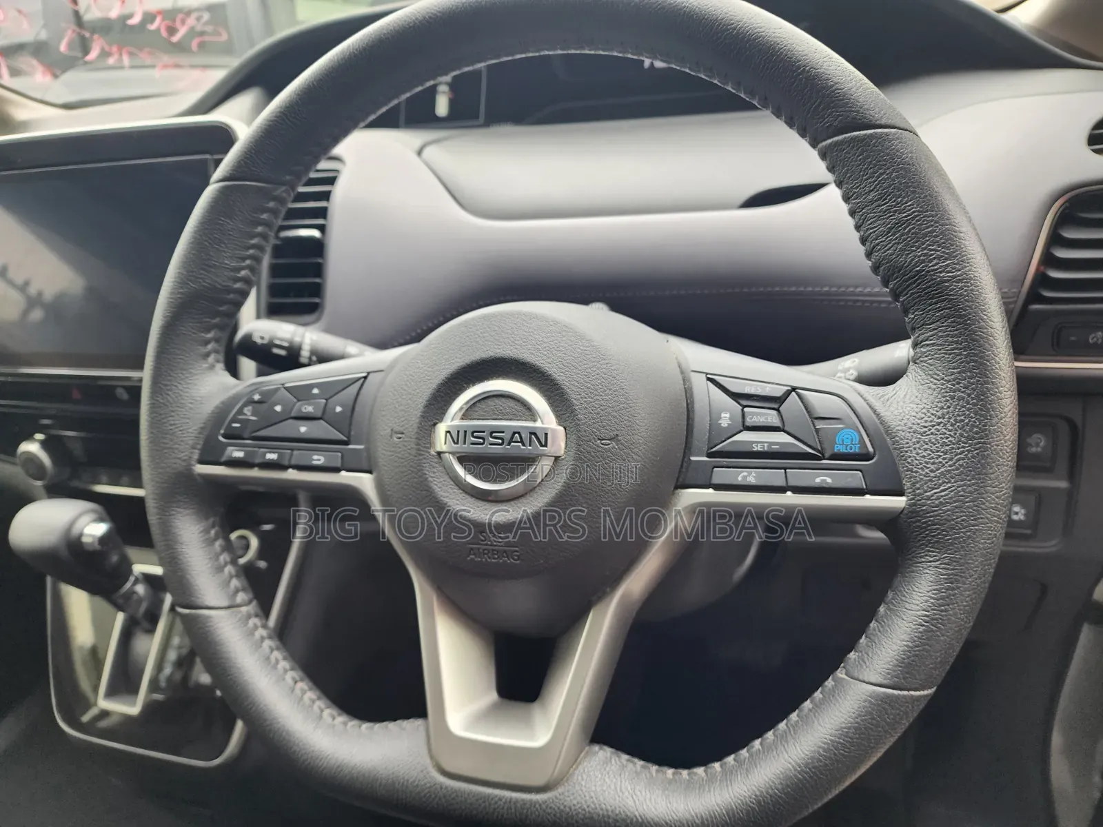 Nissan Serena 2019 White