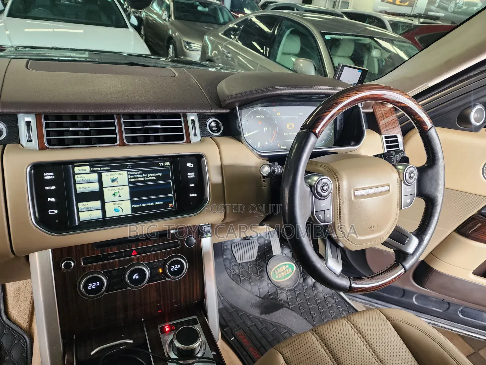 Land Rover Range Rover Vogue 2015 Brown