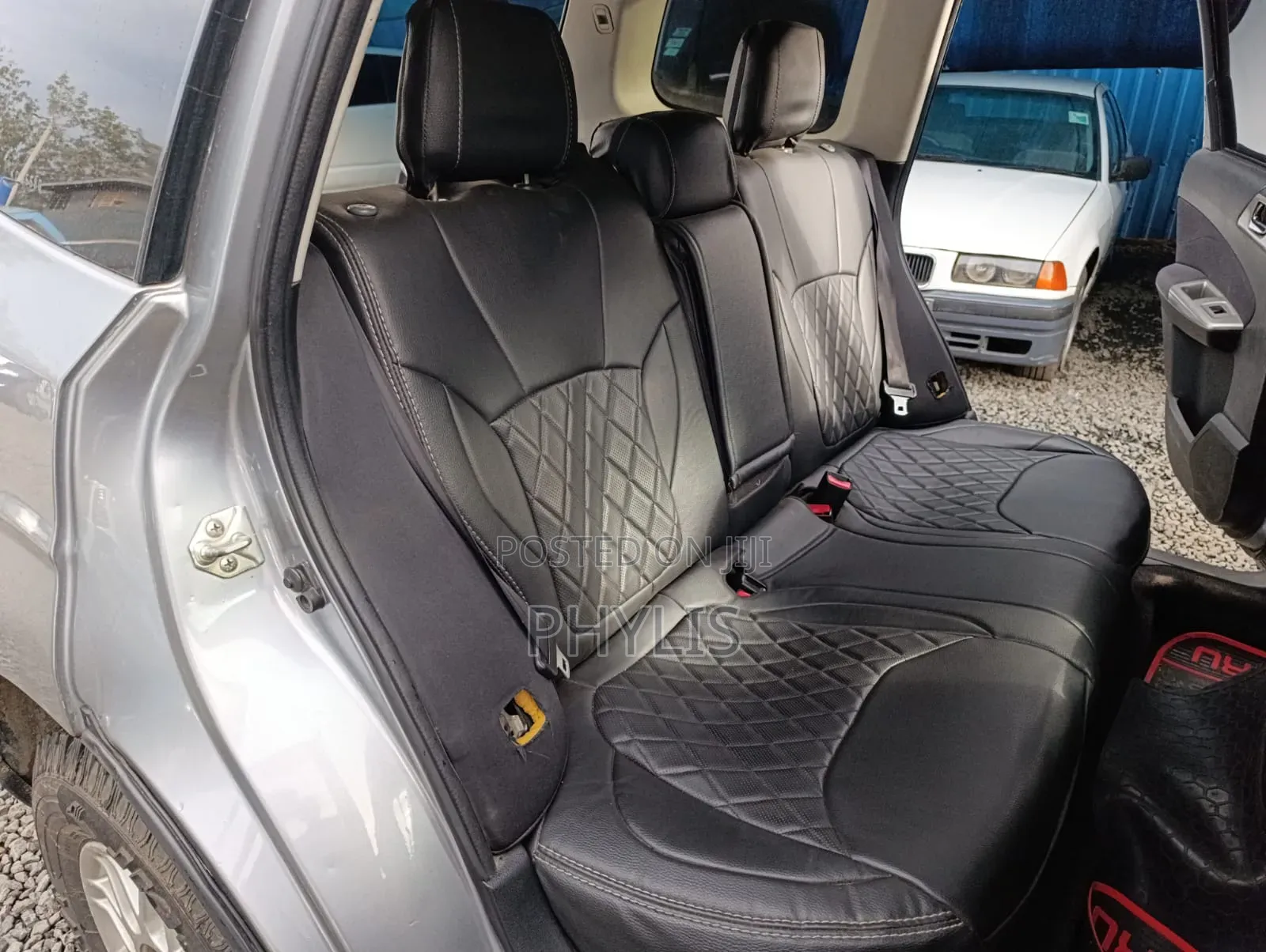Subaru Forester 2010 Silver