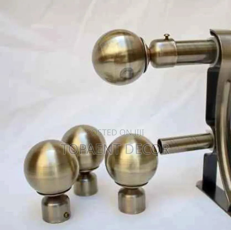 Soft Finish Smooth Powder Coated Curtain Rod Flowers
