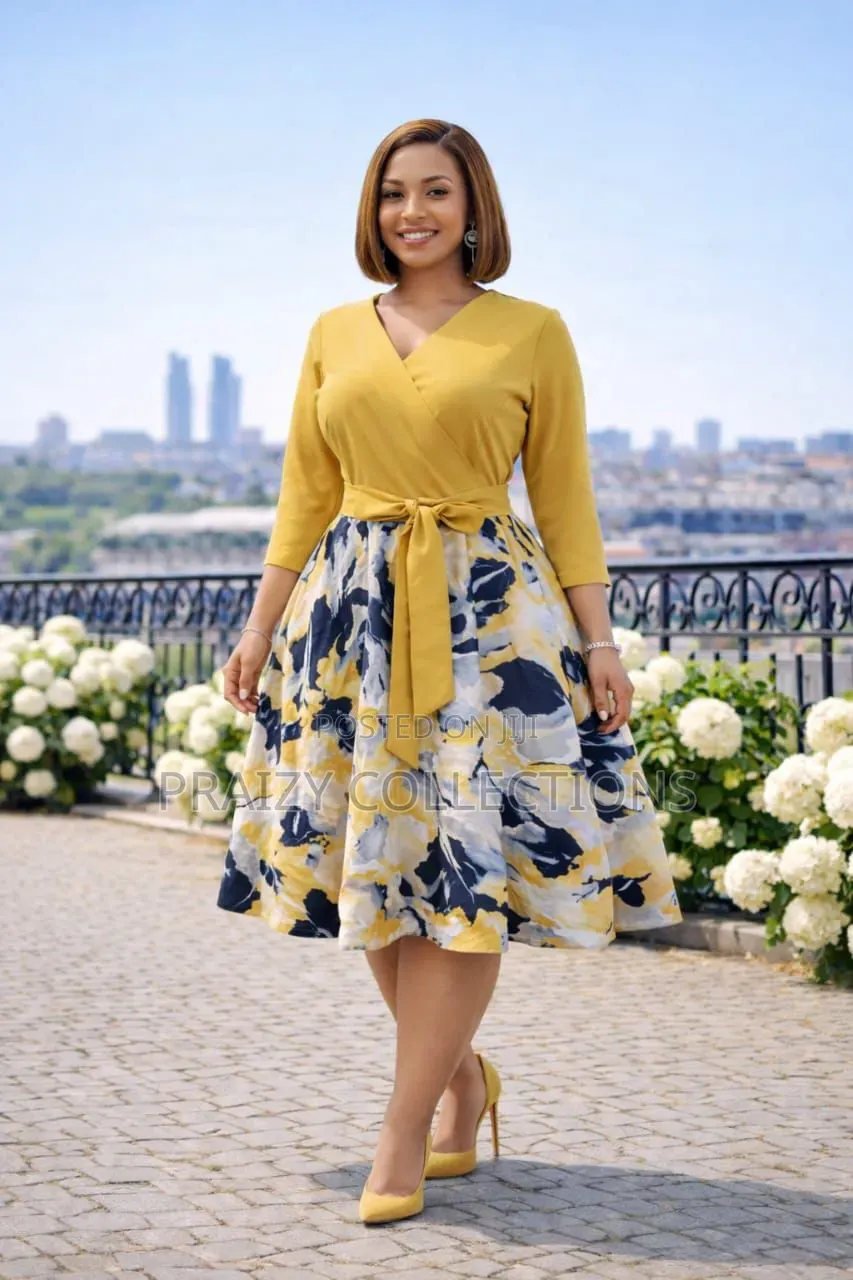 Breastfeeding Friendly Dress – Floral Blissfull