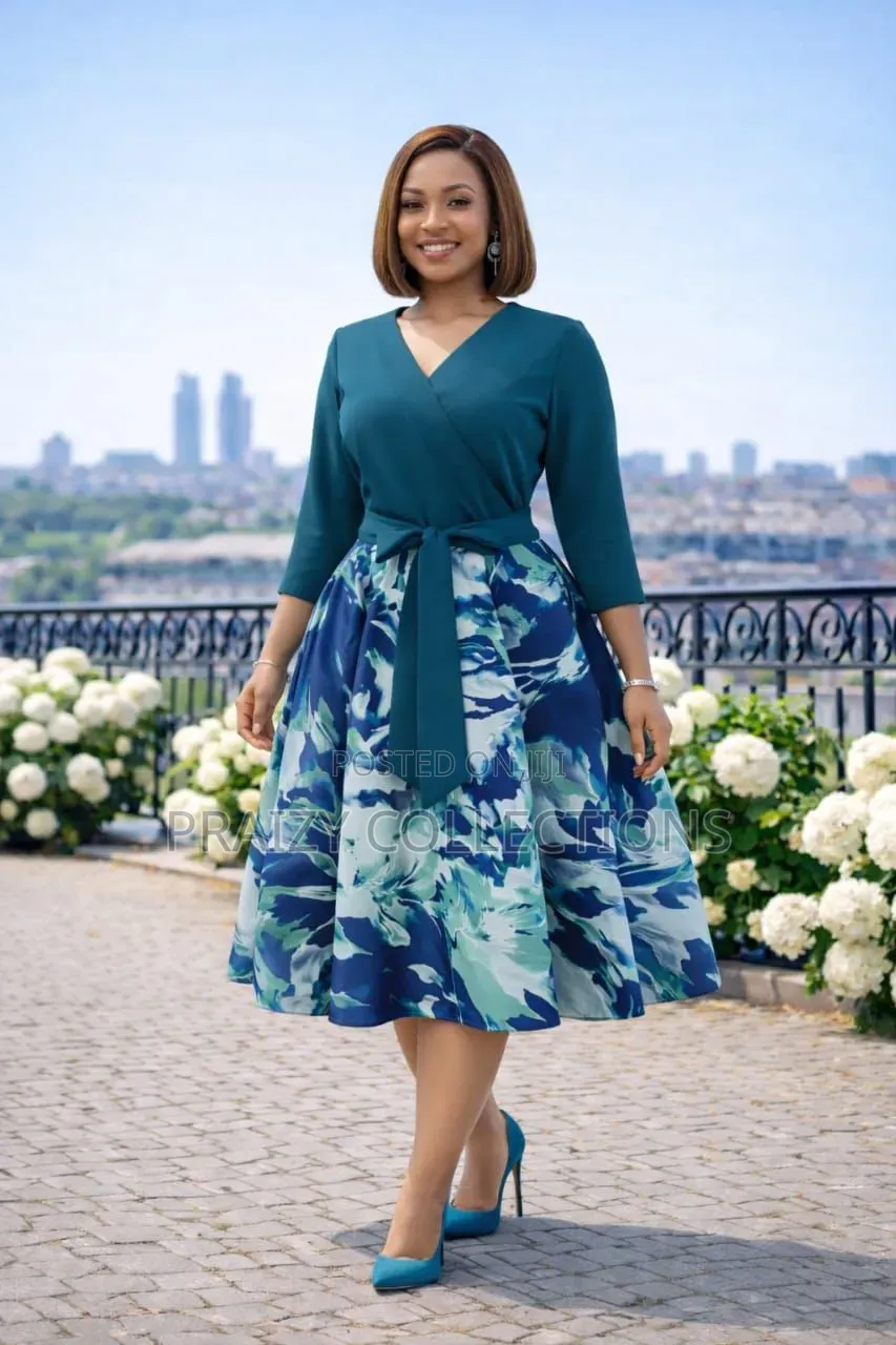 Breastfeeding Friendly Dress – Floral Blissfull