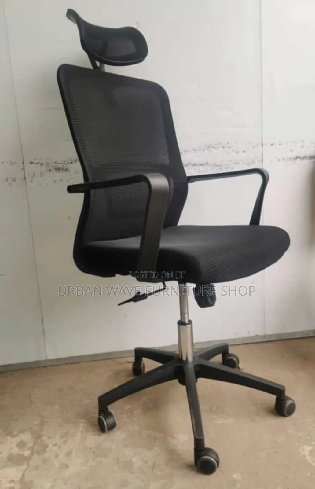Strong Headrest Office Chair