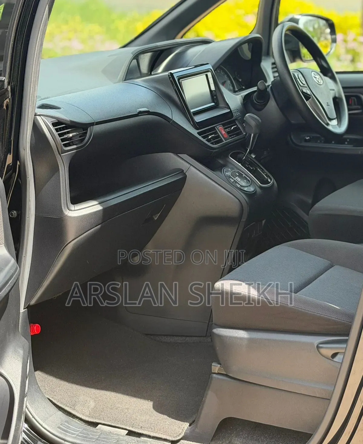Toyota Voxy 2019 Black