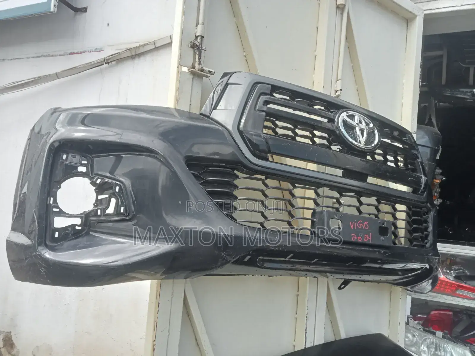 Front Bumper Grille Hilux Revo 2021 Facelift