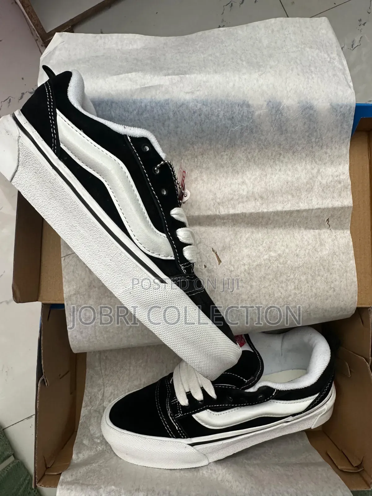 Knu SNS Vans
