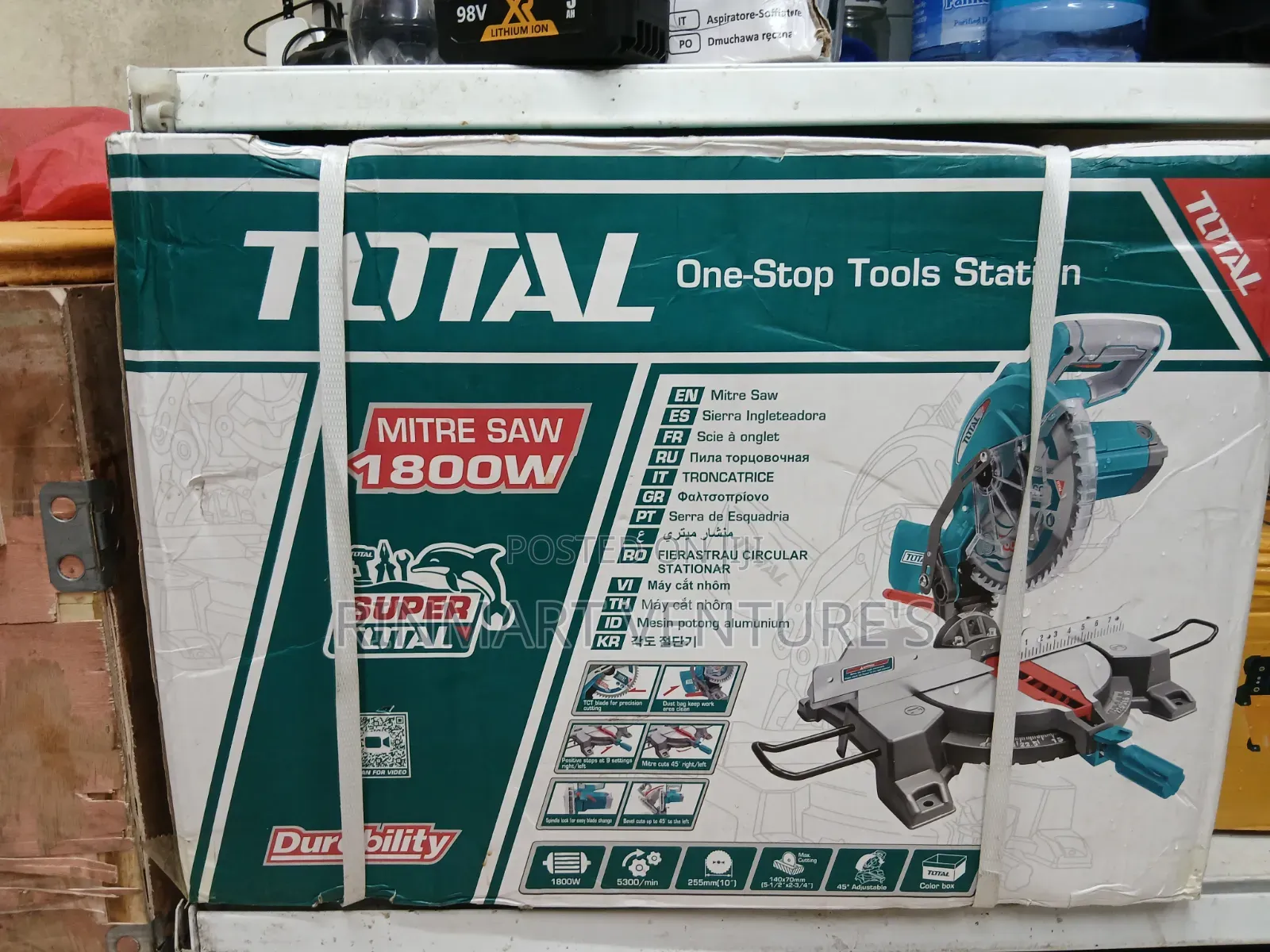 Total Metre Saw 1800 W