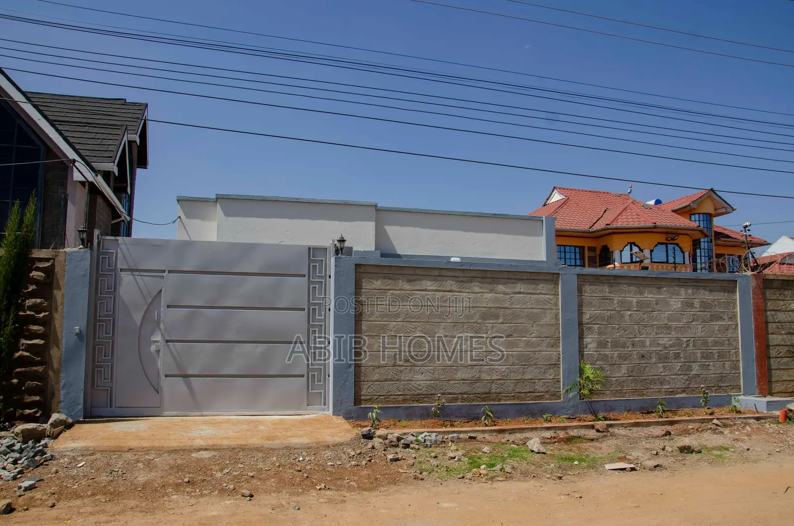 3bdrm Bungalow in Kalimoni for sale