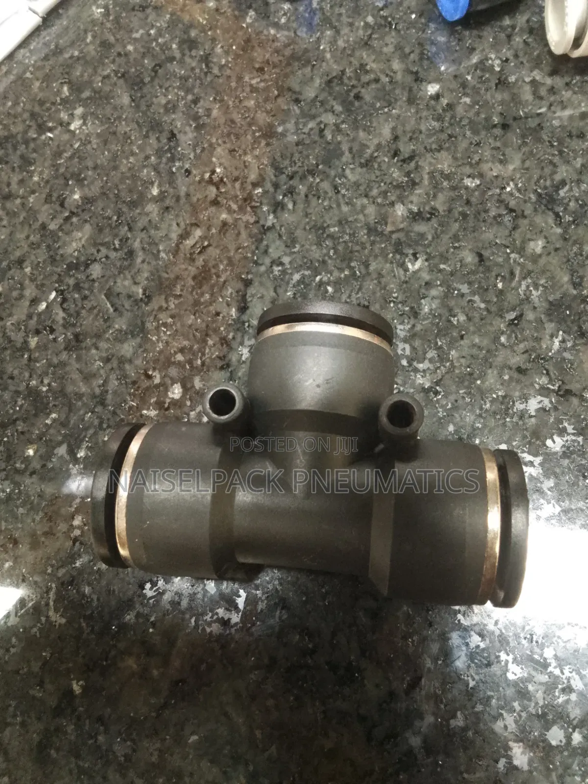 Pneumatic T Connector