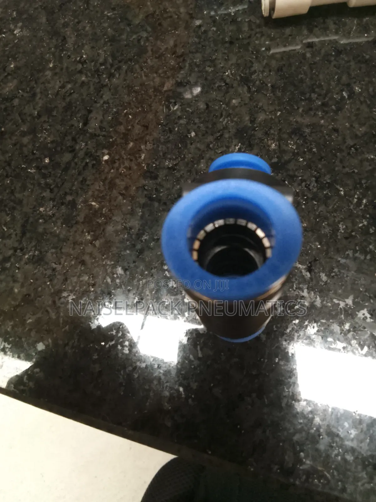 Pneumatic T Connector
