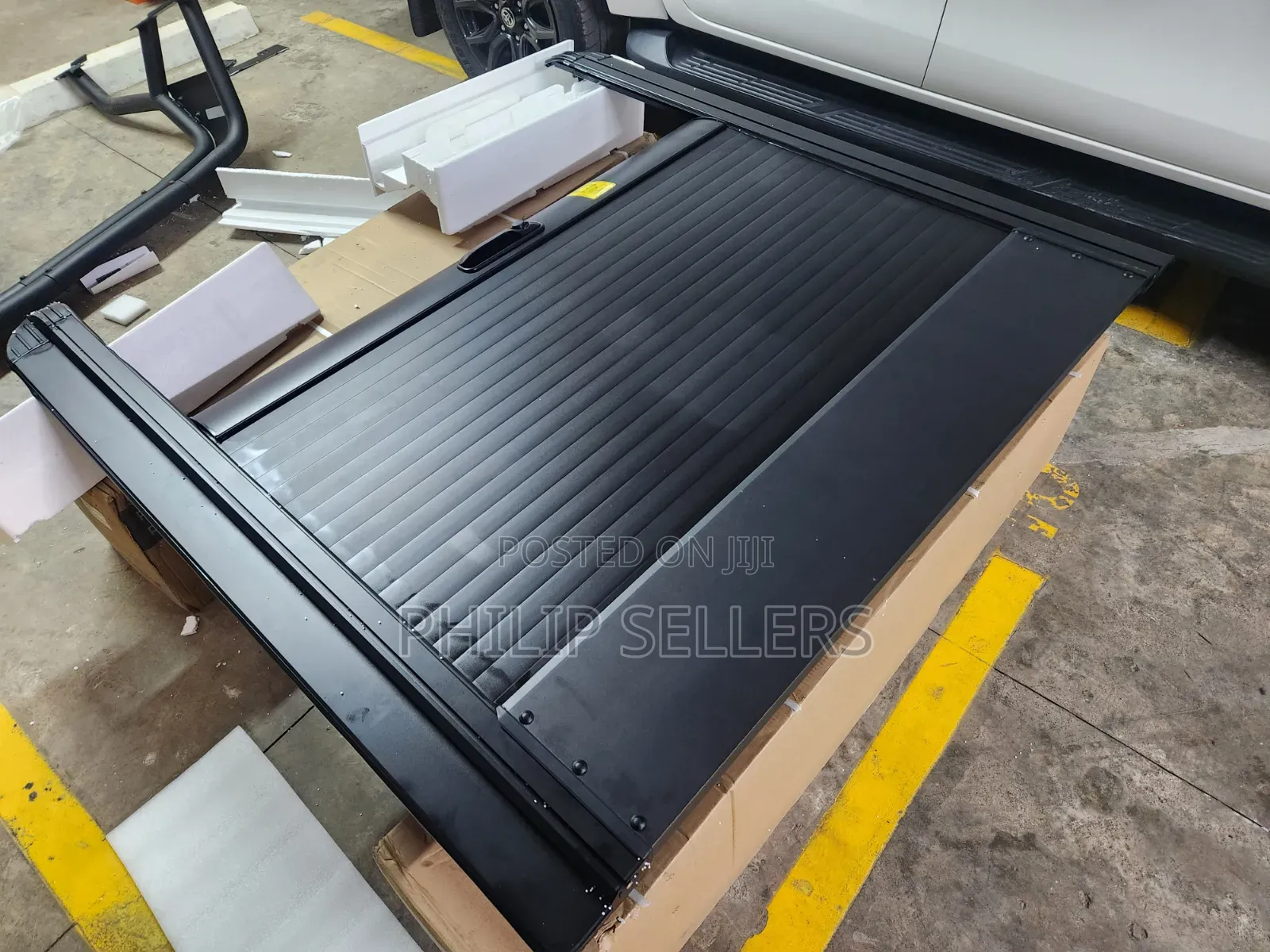 Powerful Lockable Roller Lid for Toyota Hilux Revo 2015-2025 Rl01