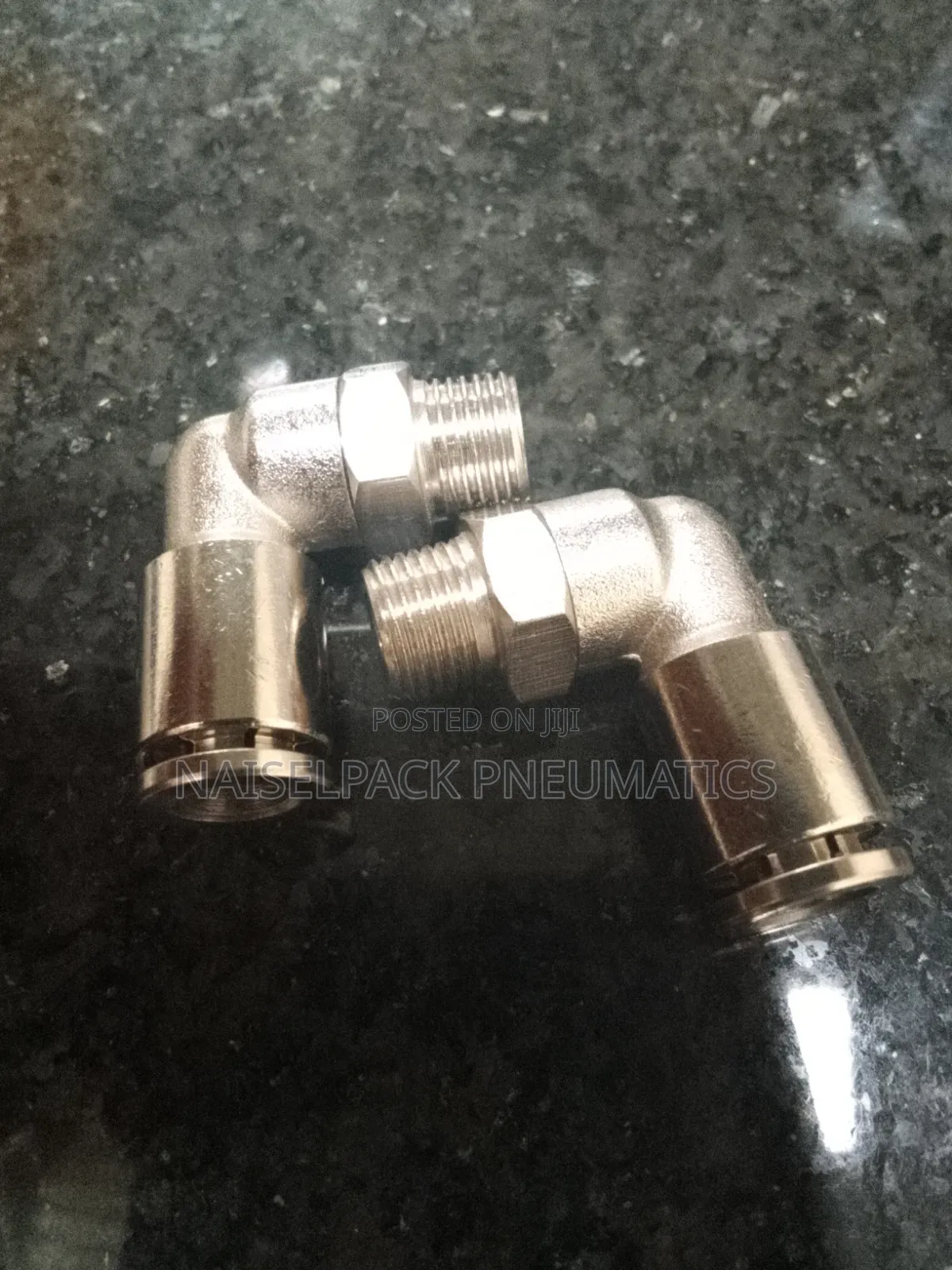 Metallic Elbow Connector