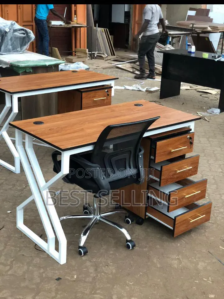 Metallic Stand Office Set