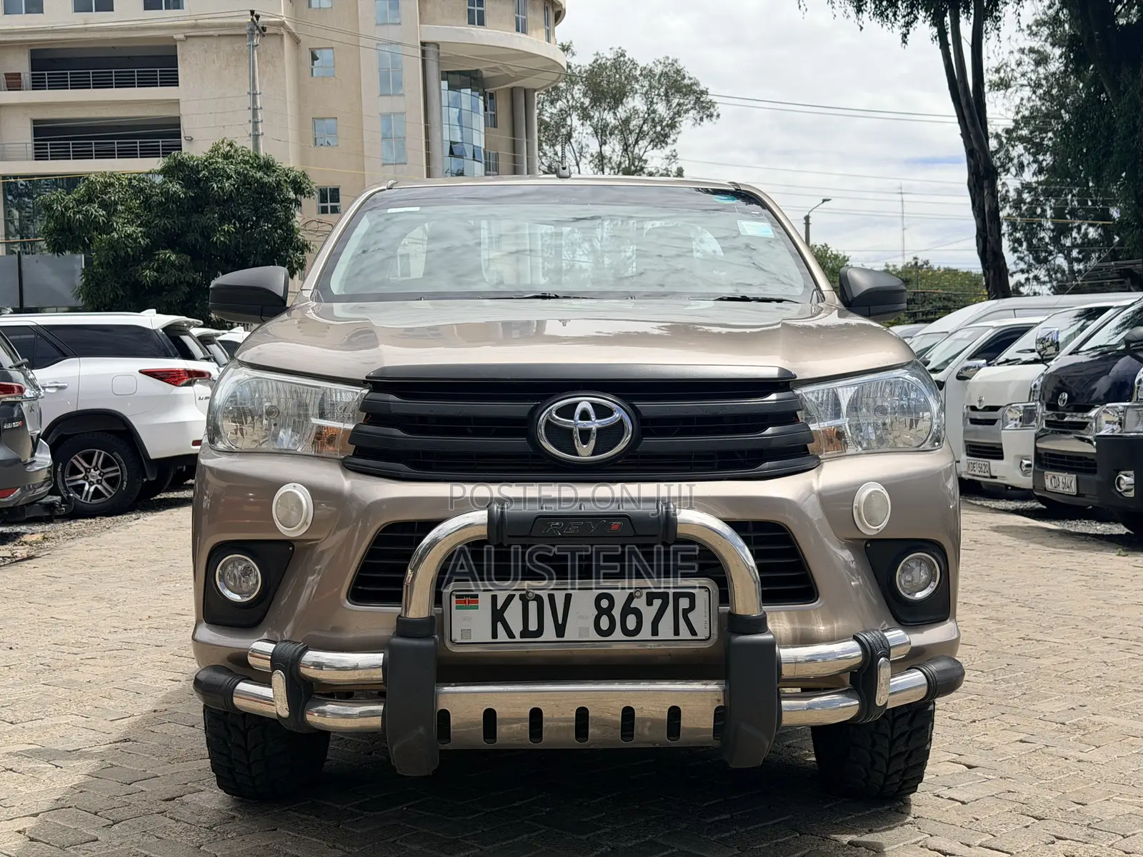 Toyota Hilux 2018 Brown