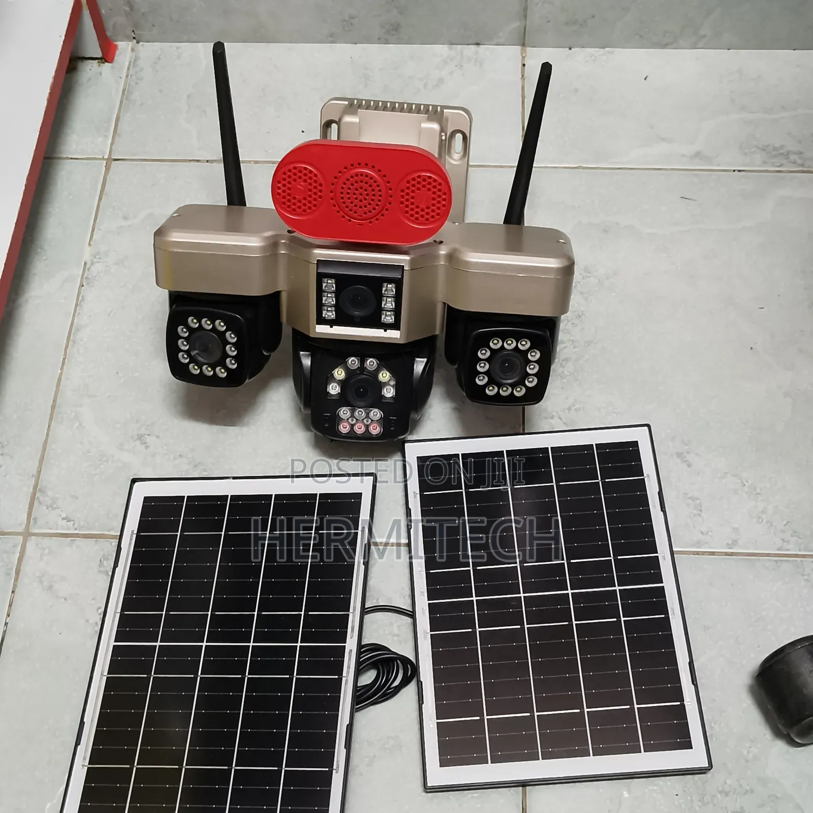 4g Solar Powered 4-Lens With Dual Panels Support 4g Sim Card