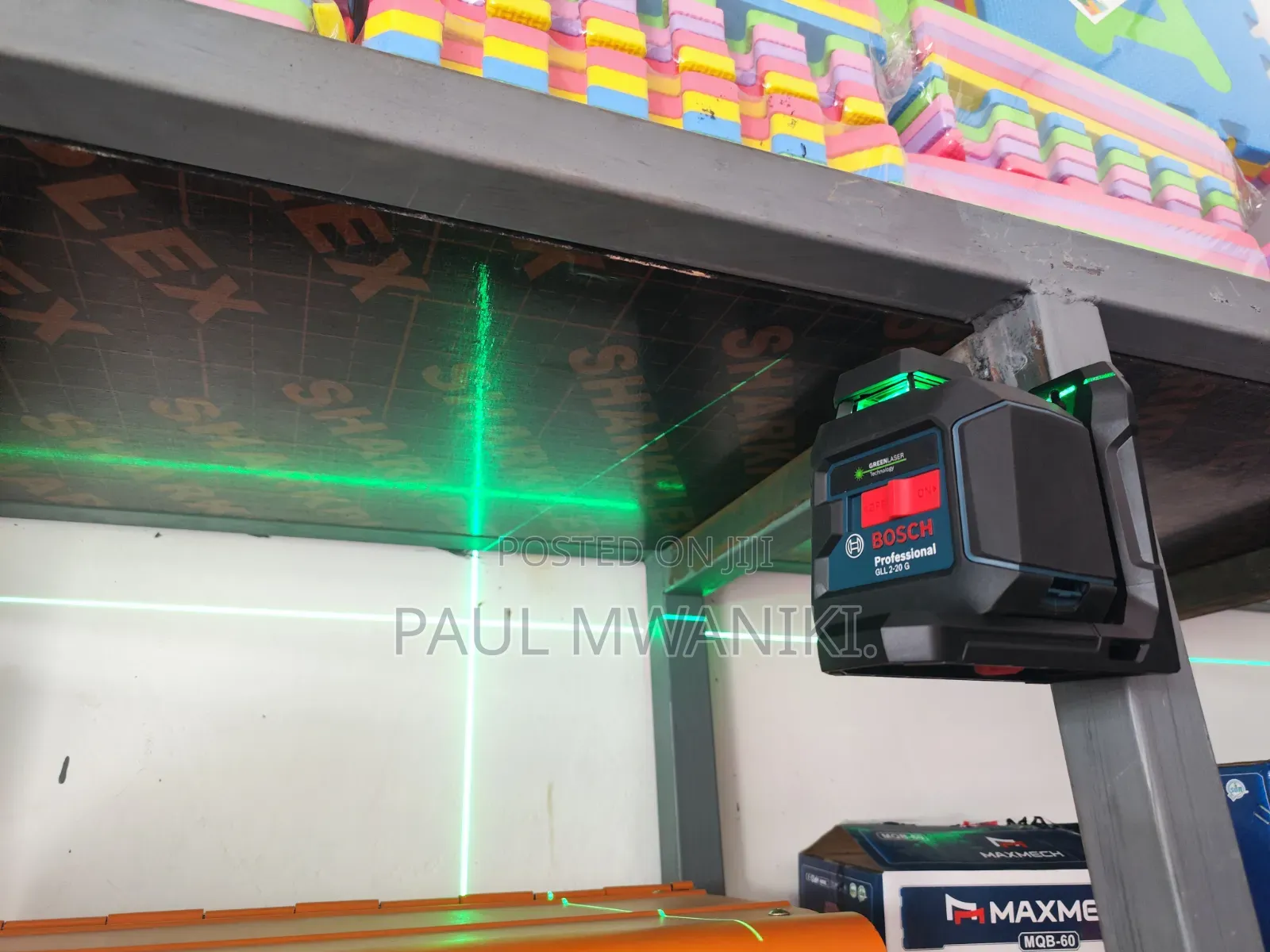 Bosch GLL 2-20g Professional Green Beam Self-Leveling Cross-Line Laser
