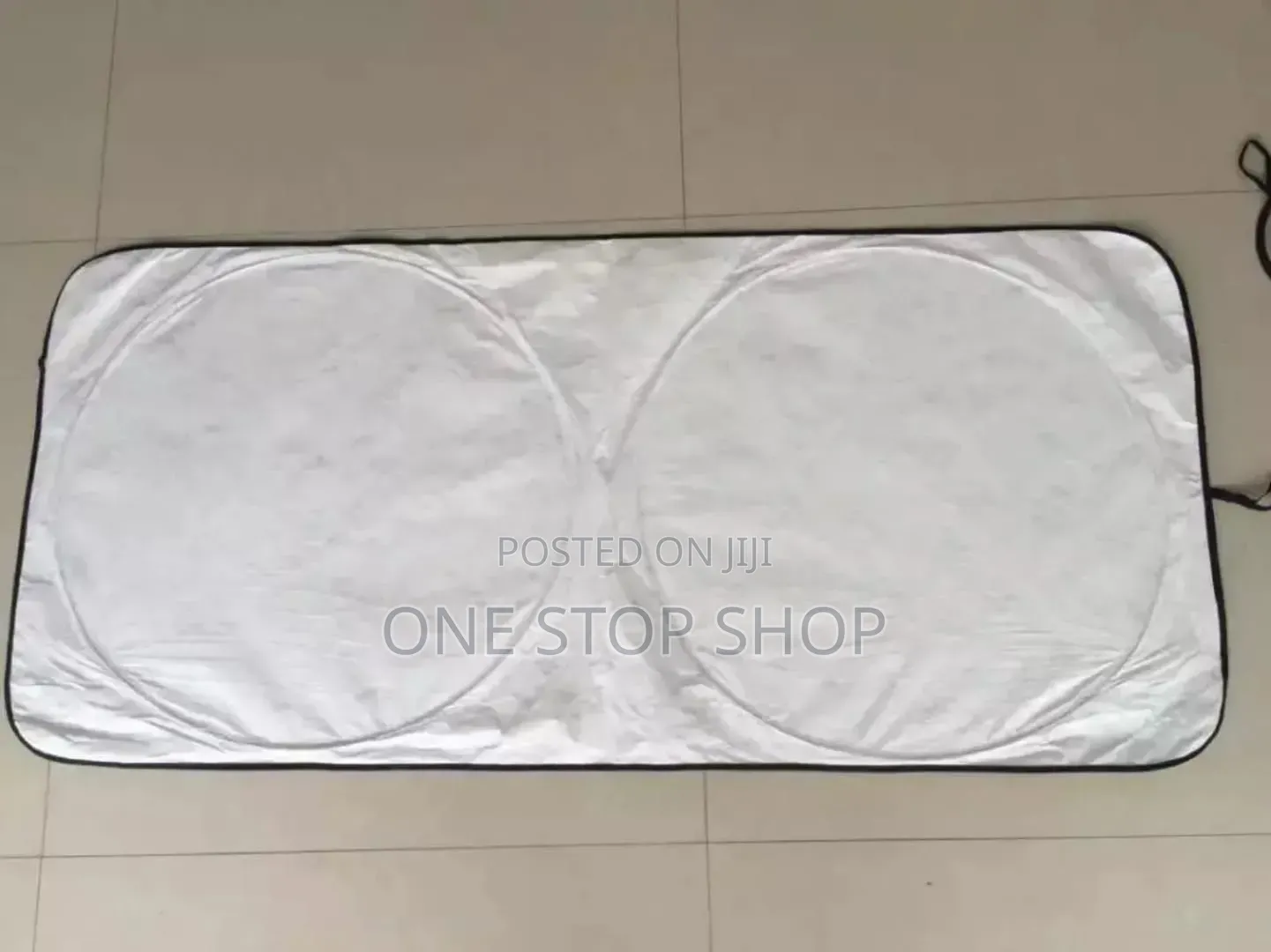Double Circle Design Car Windshield Sunshade Designed to Protect Uv