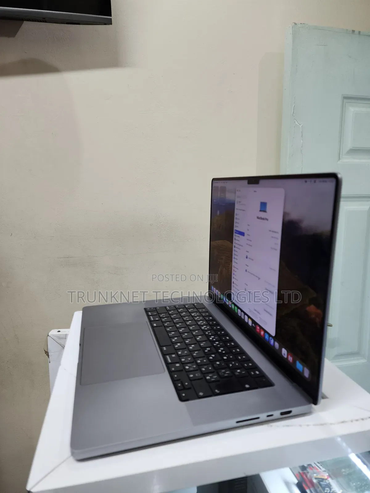 Laptop Apple MacBook Pro 64GB Intel Core M2 SSD 1T