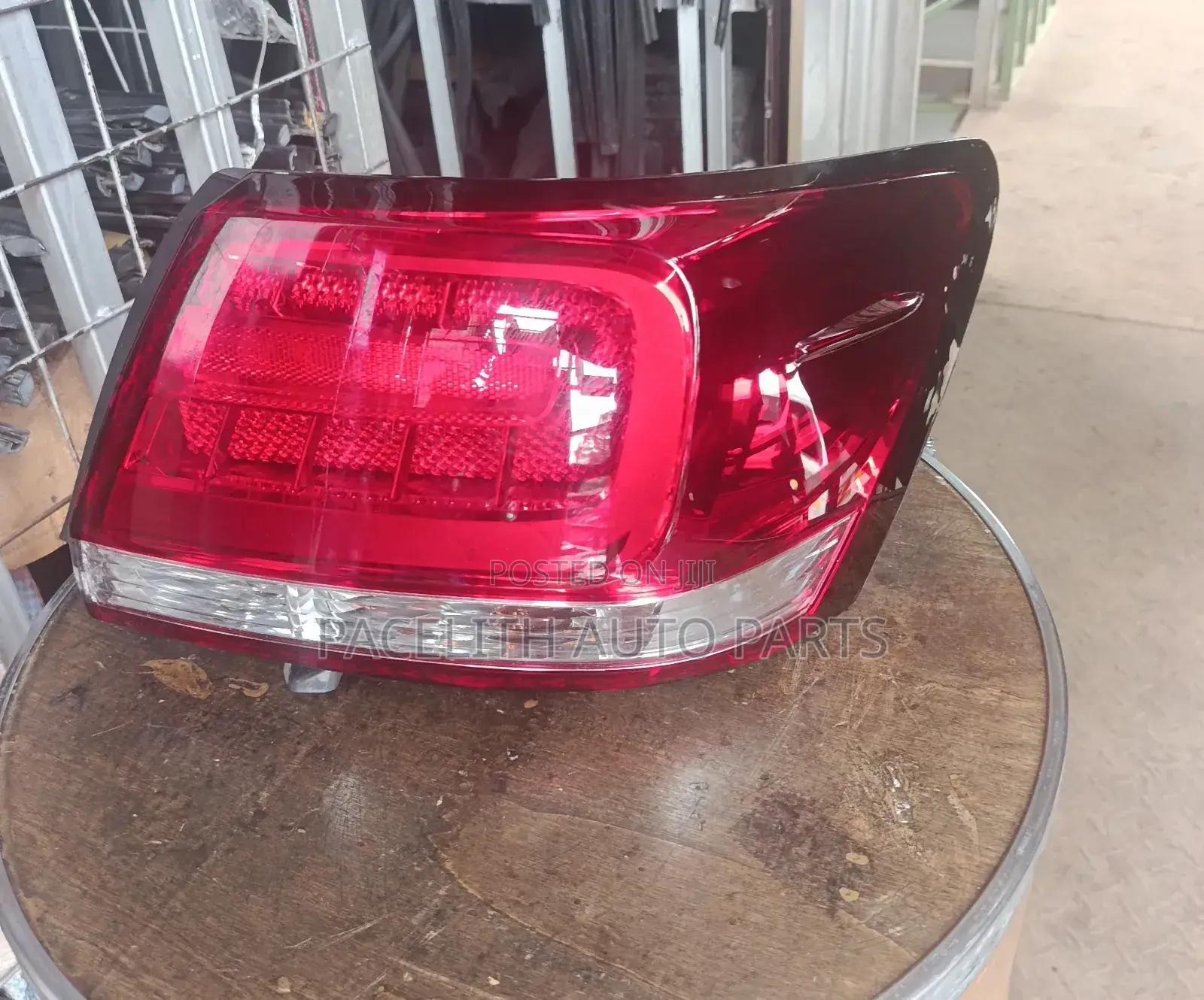 Tail Lamp / Tail Light Allion 270