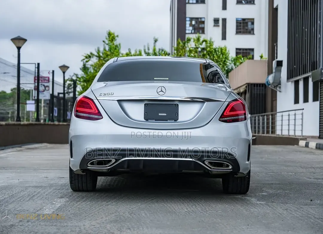 Mercedes-Benz C200 2019 Silver