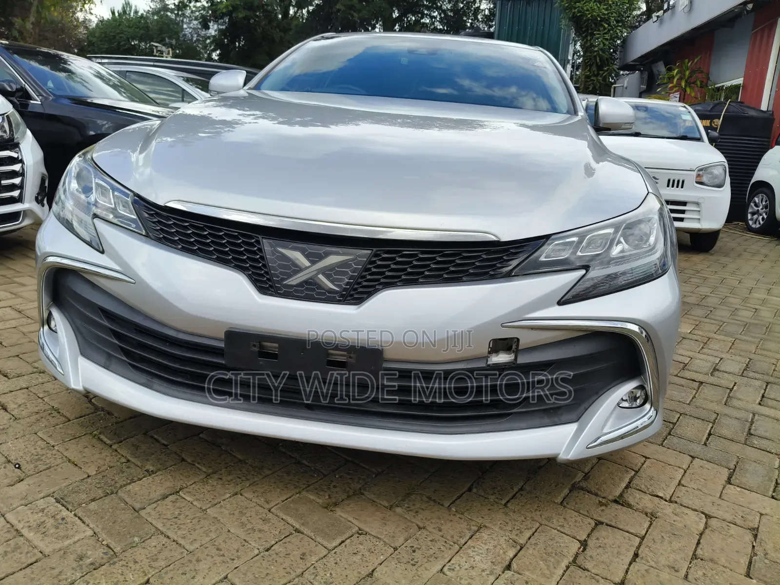 Toyota Mark X 2.5 AWD 2019 Silver