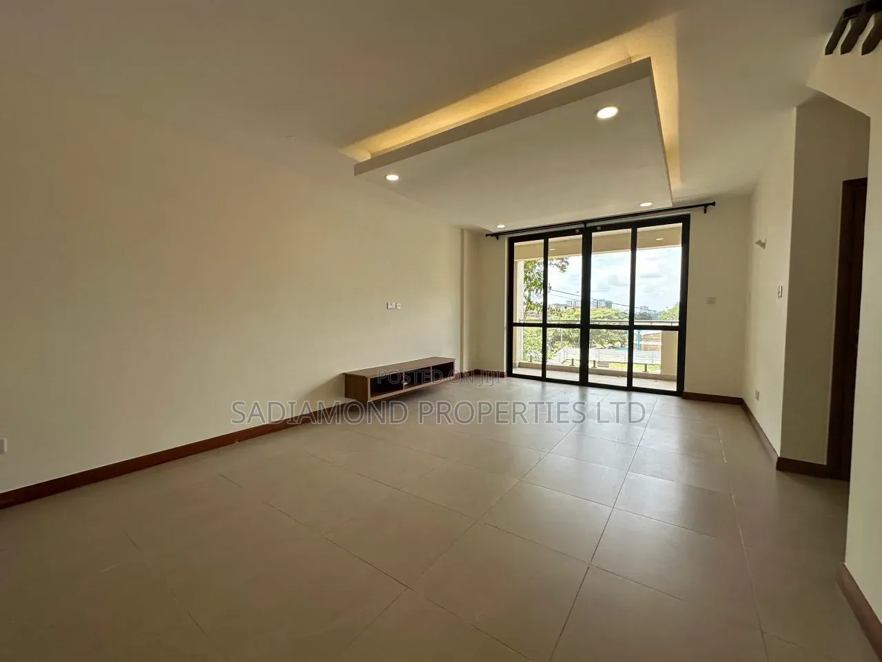 2bdrm Duplex in Hurlingham for rent