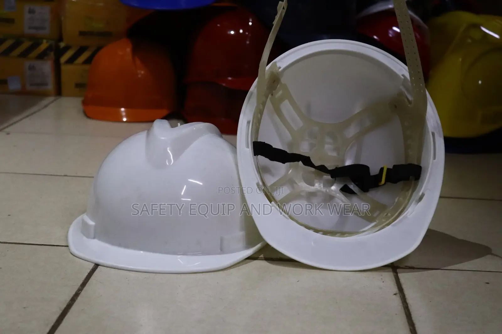 Medium Duty Construction Helmets (White)