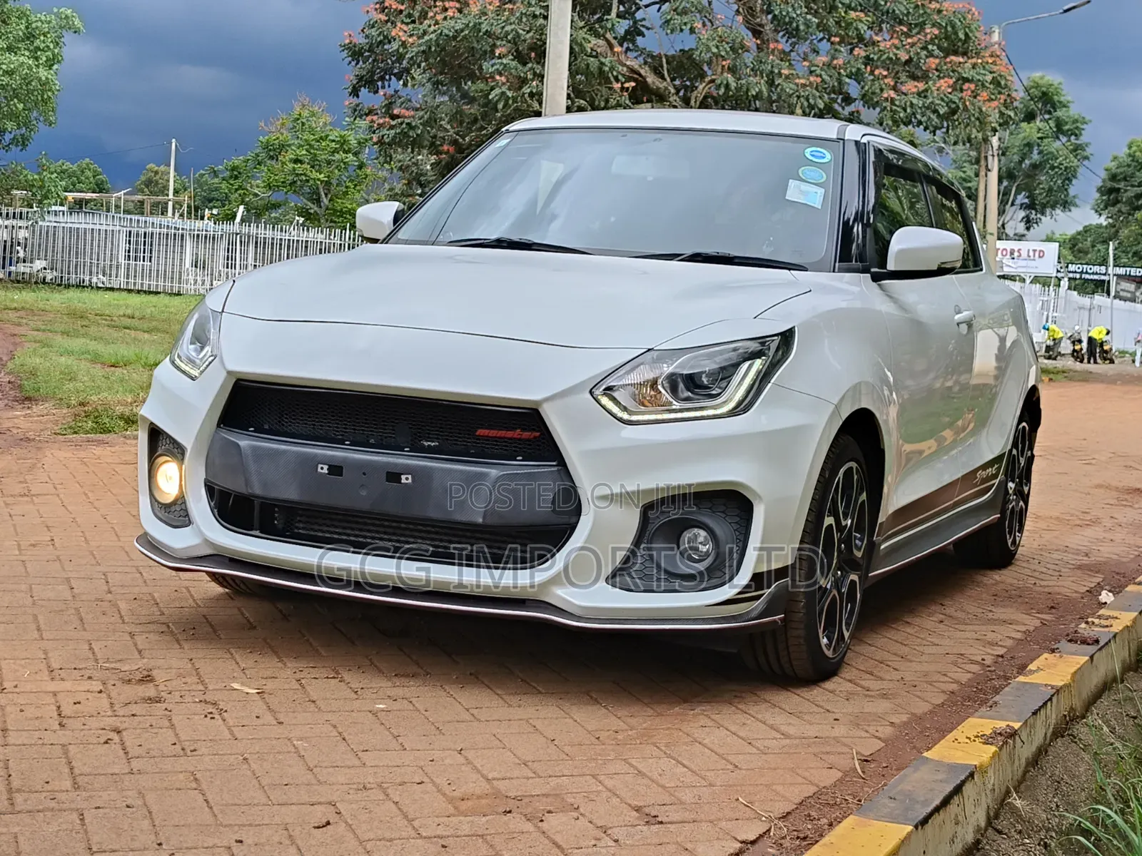 Suzuki Swift Sport 2019 White