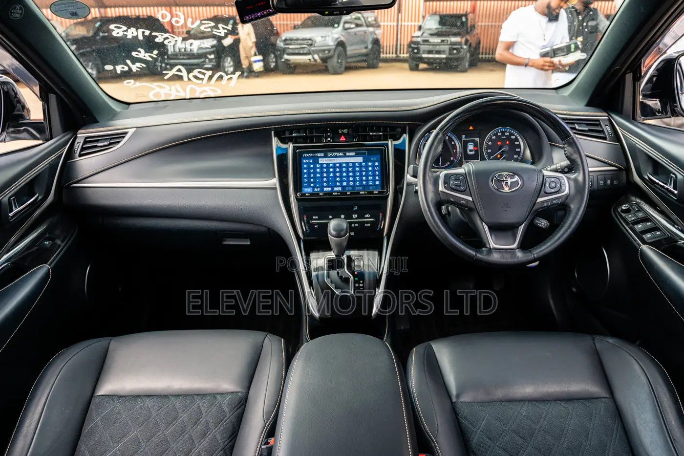 Toyota Harrier 2019 Silver