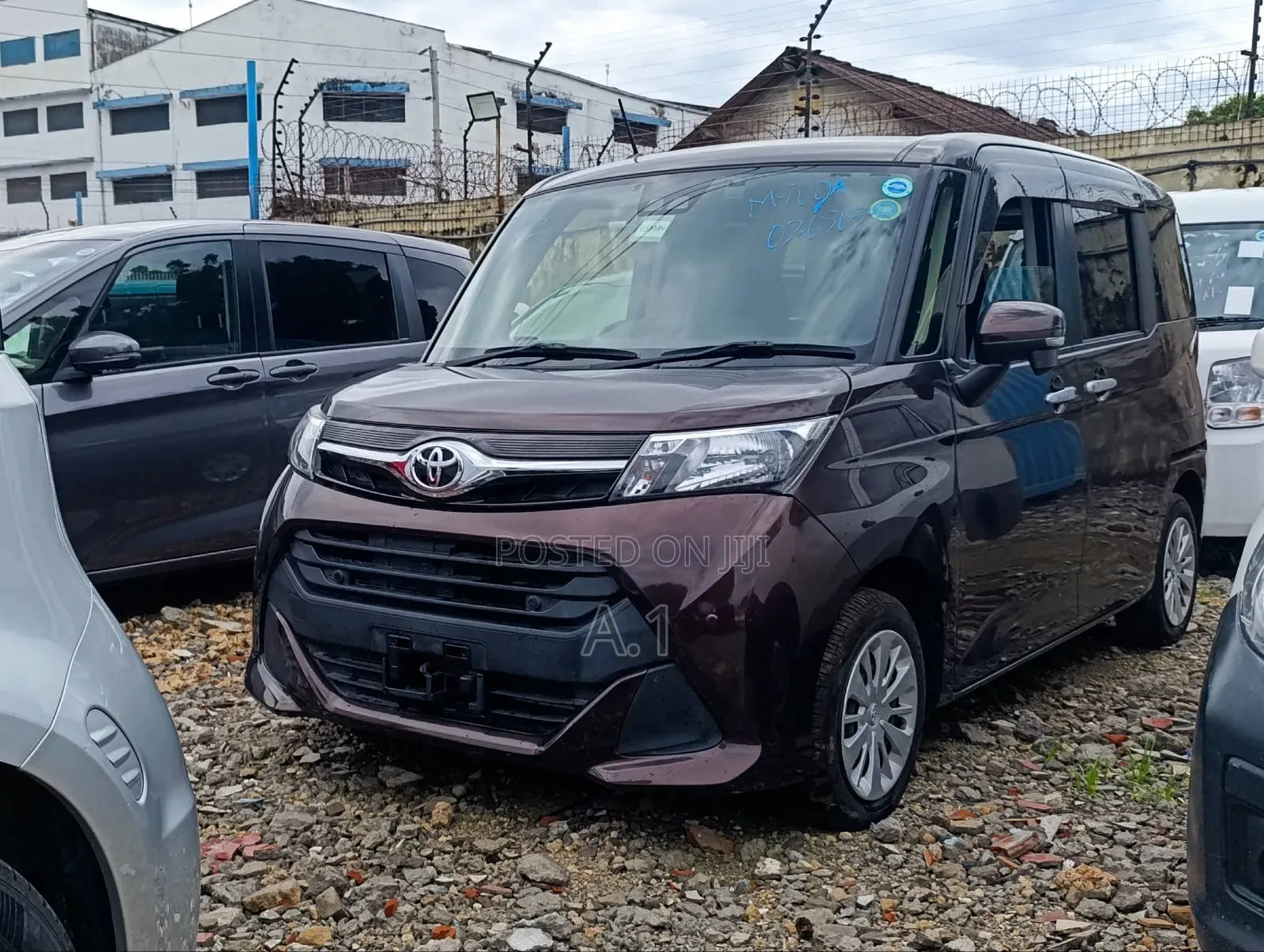 Toyota Tank 2019 Brown