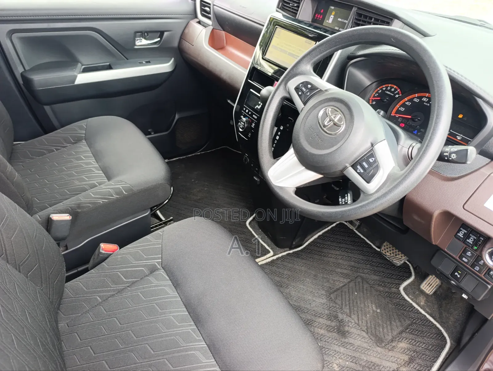 Toyota Tank 2019 Brown