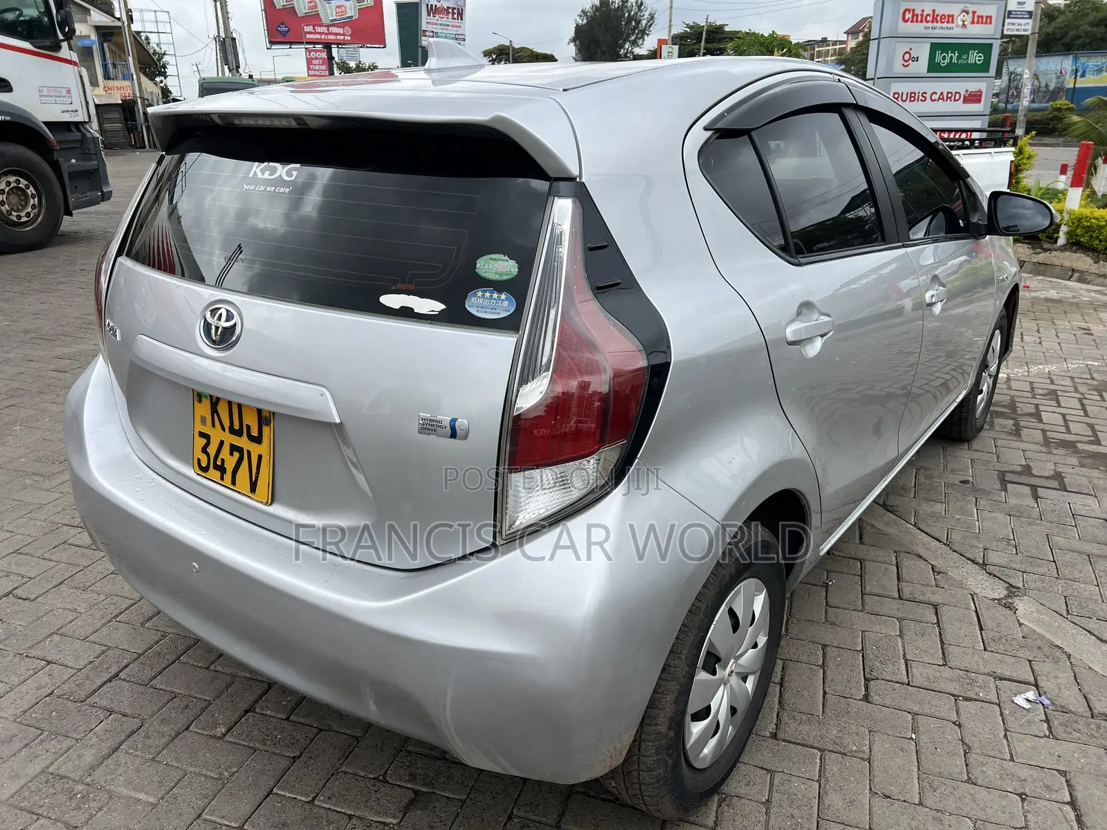 Toyota Aqua 2015 Silver