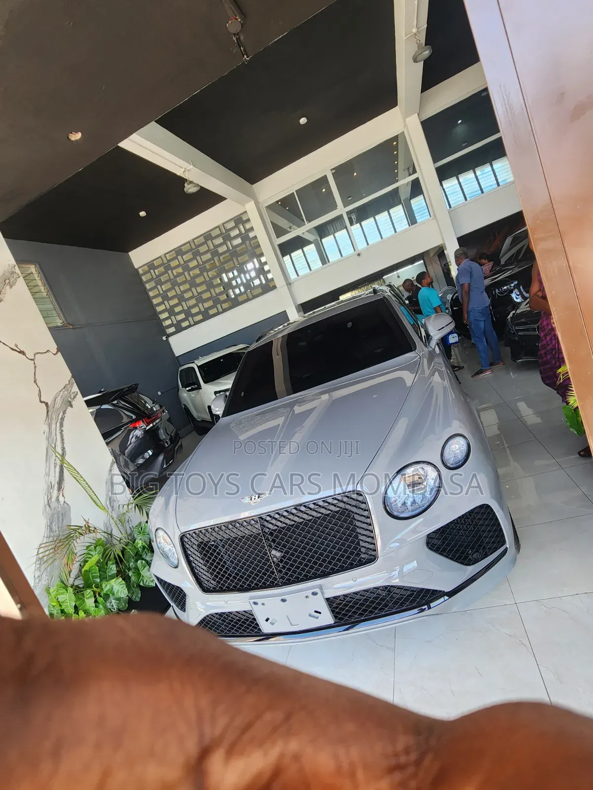 Bentley Bentayga 2023 Gray