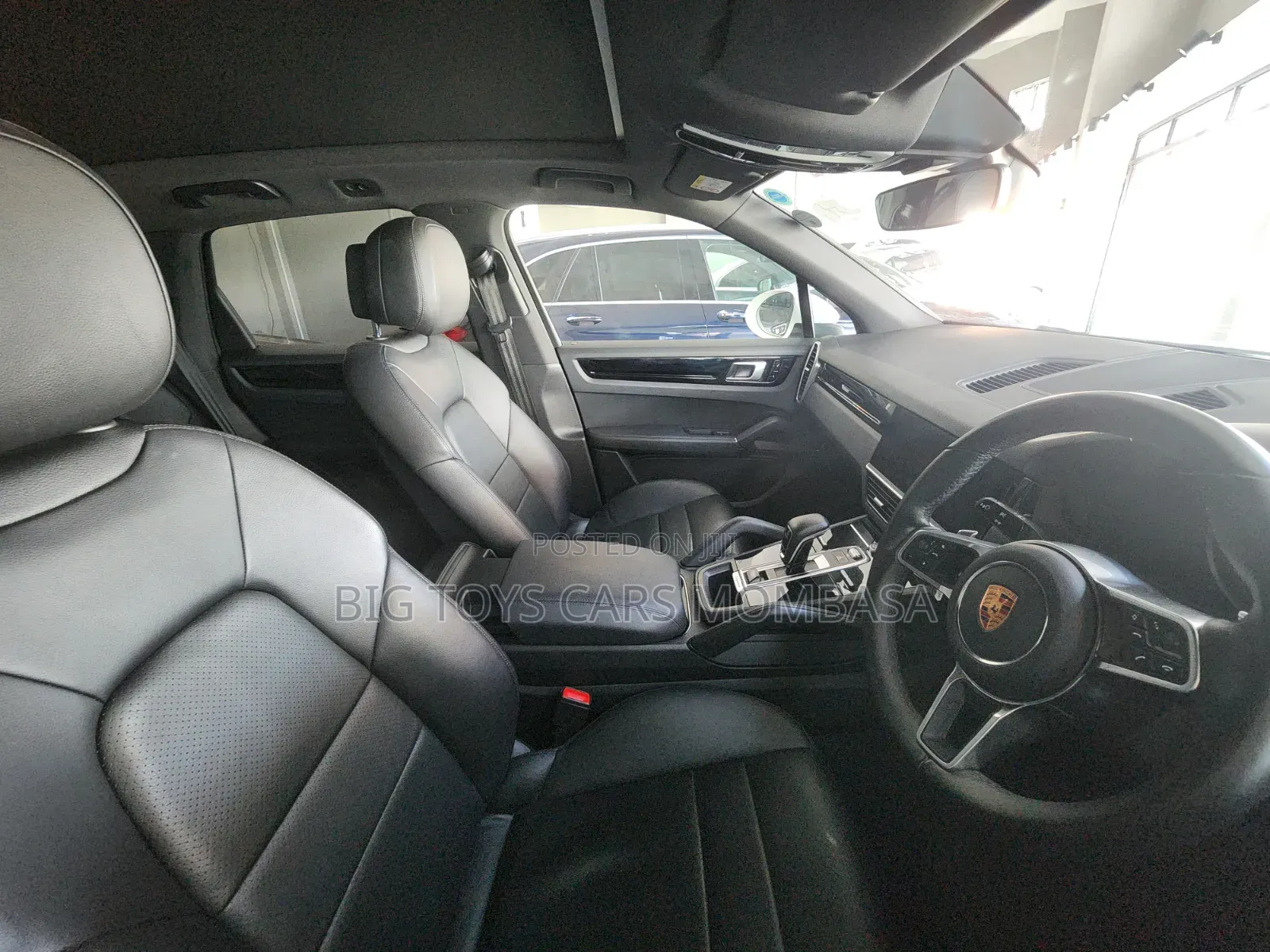 Porsche Cayenne 2019 White