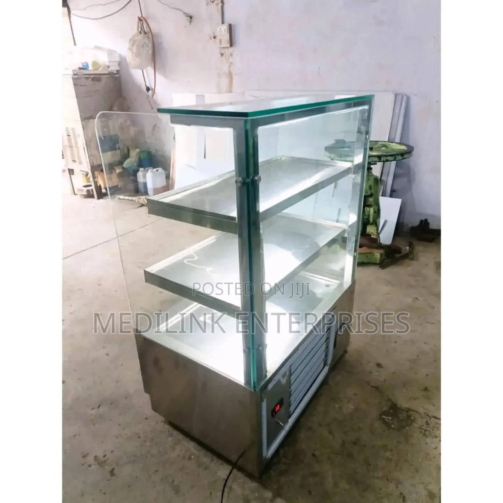Locally Made 5ft Cake Display Machine
