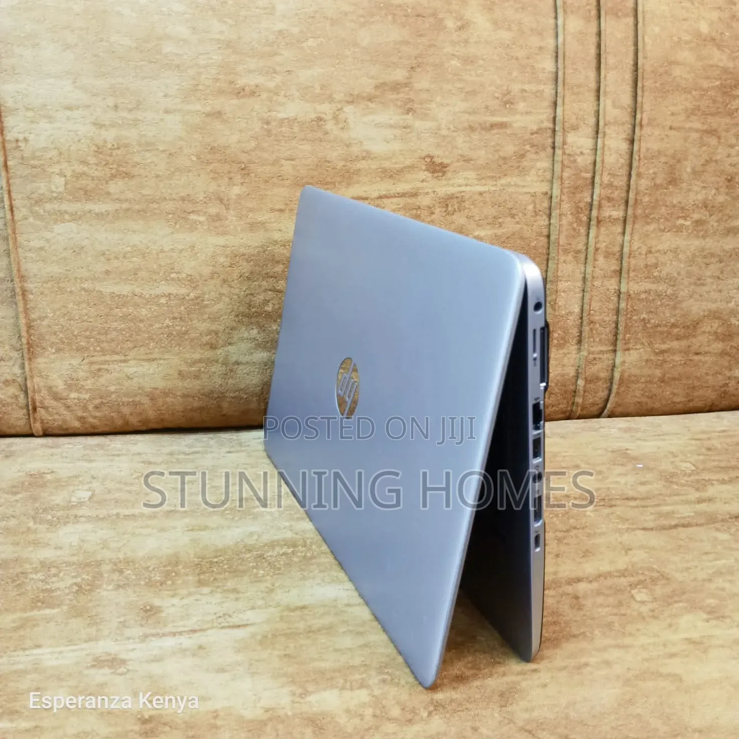 Laptop HP 14-ep0063 4GB Intel Core i3 HDD 320GB