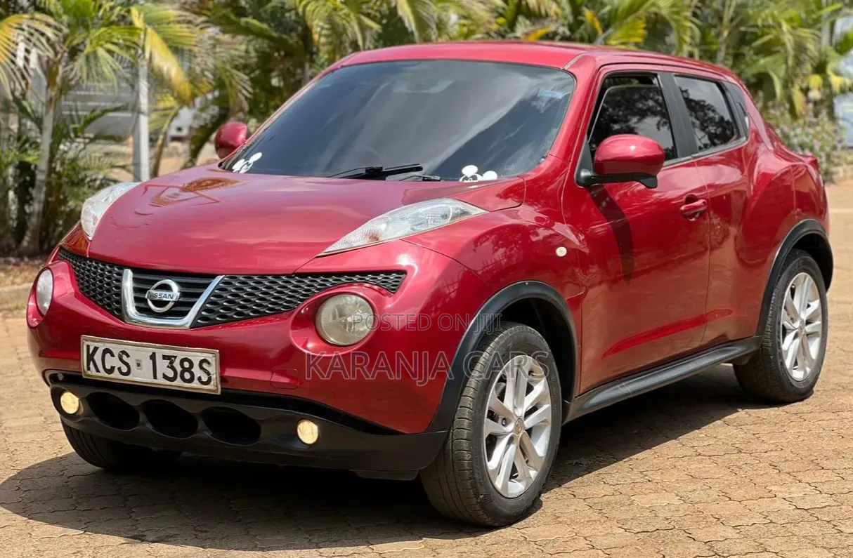 Nissan Juke 2011 Red
