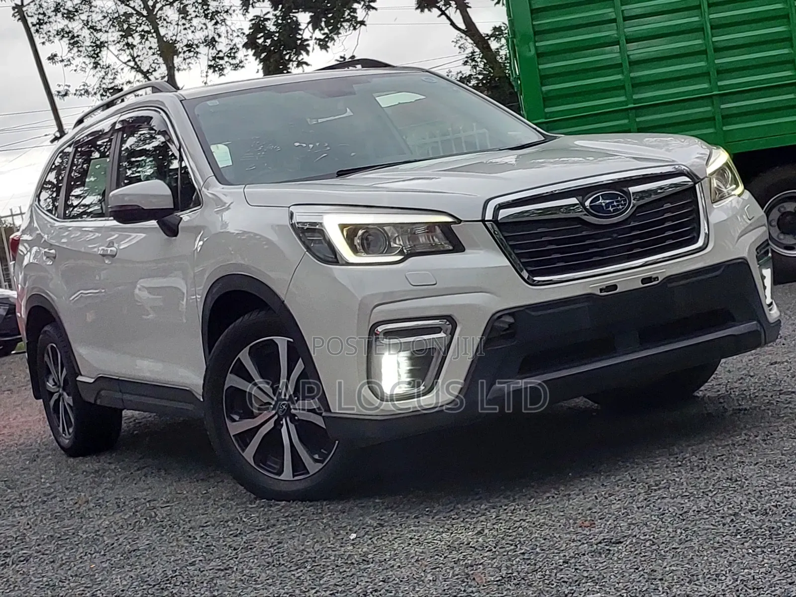 Subaru Forester 2018 Pearl