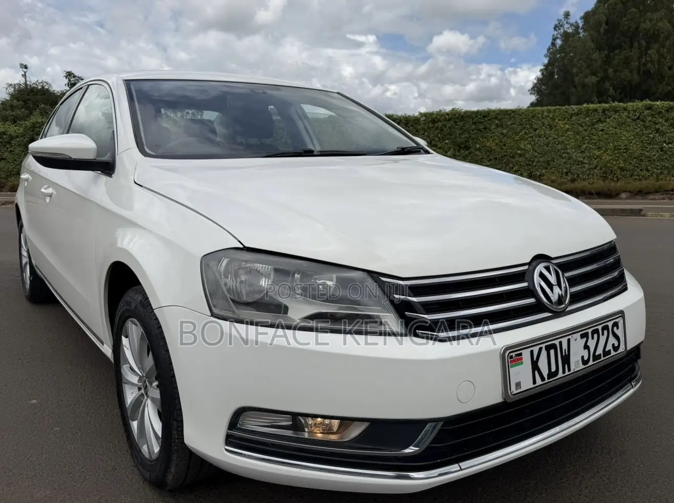 Volkswagen Passat 2013 White