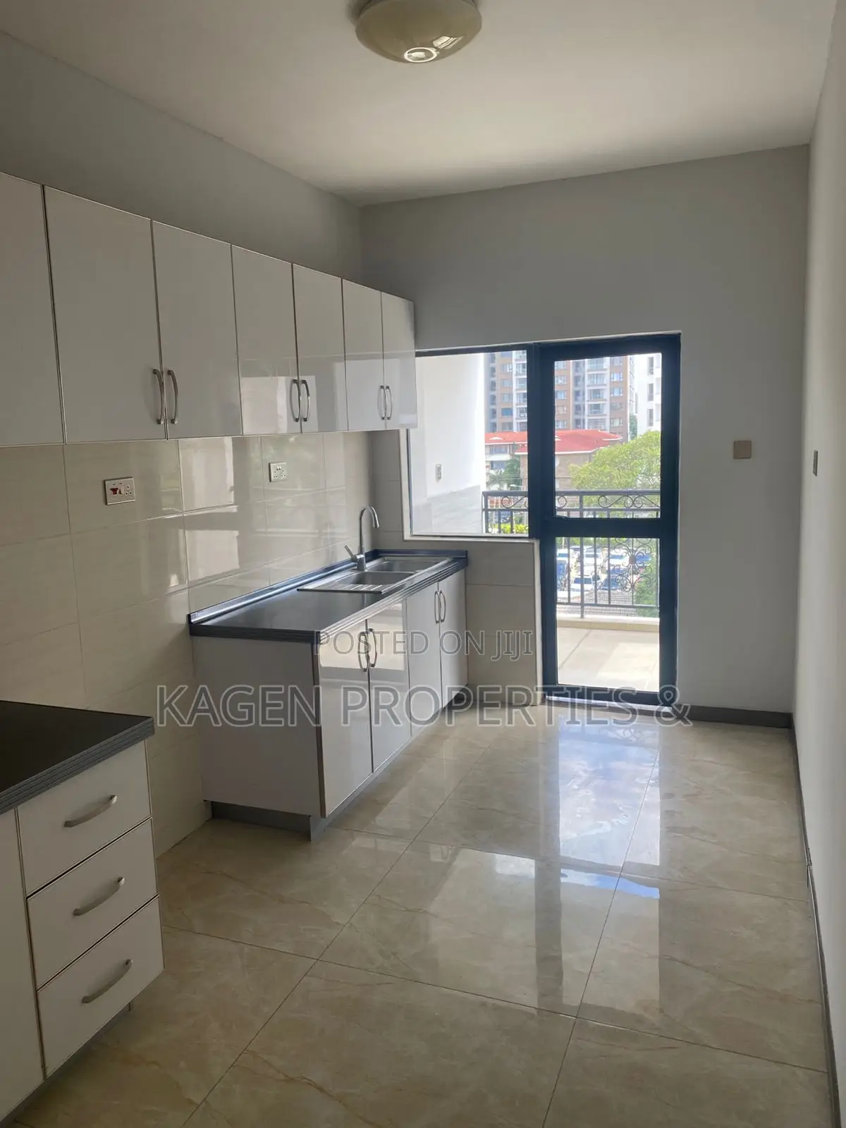 3bdrm Apartment in Kilimani, Hurlingham for rent