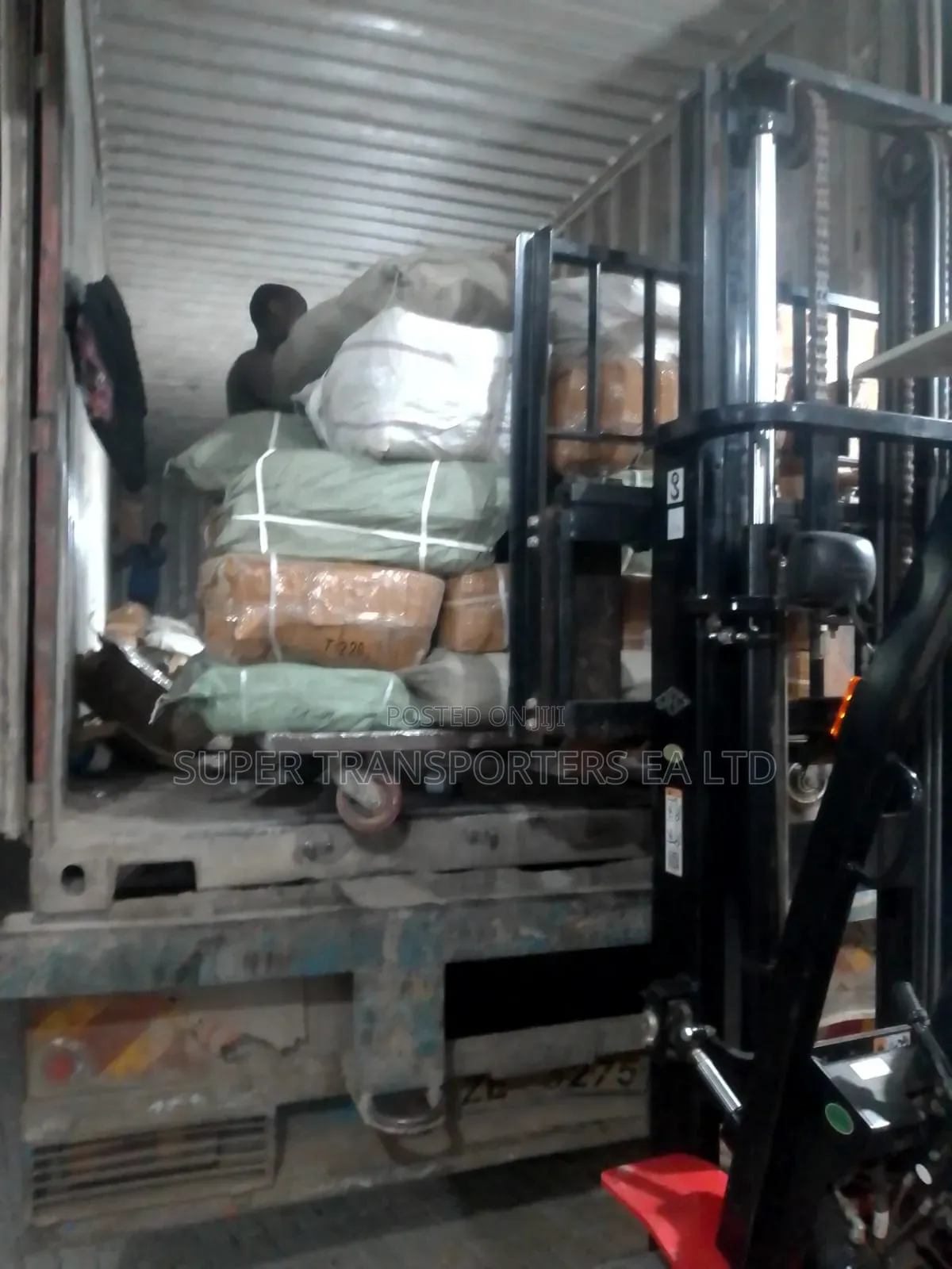 Heavy.Duty Cargo.Tranport Trailers in Kisumu-nairobi.Route.