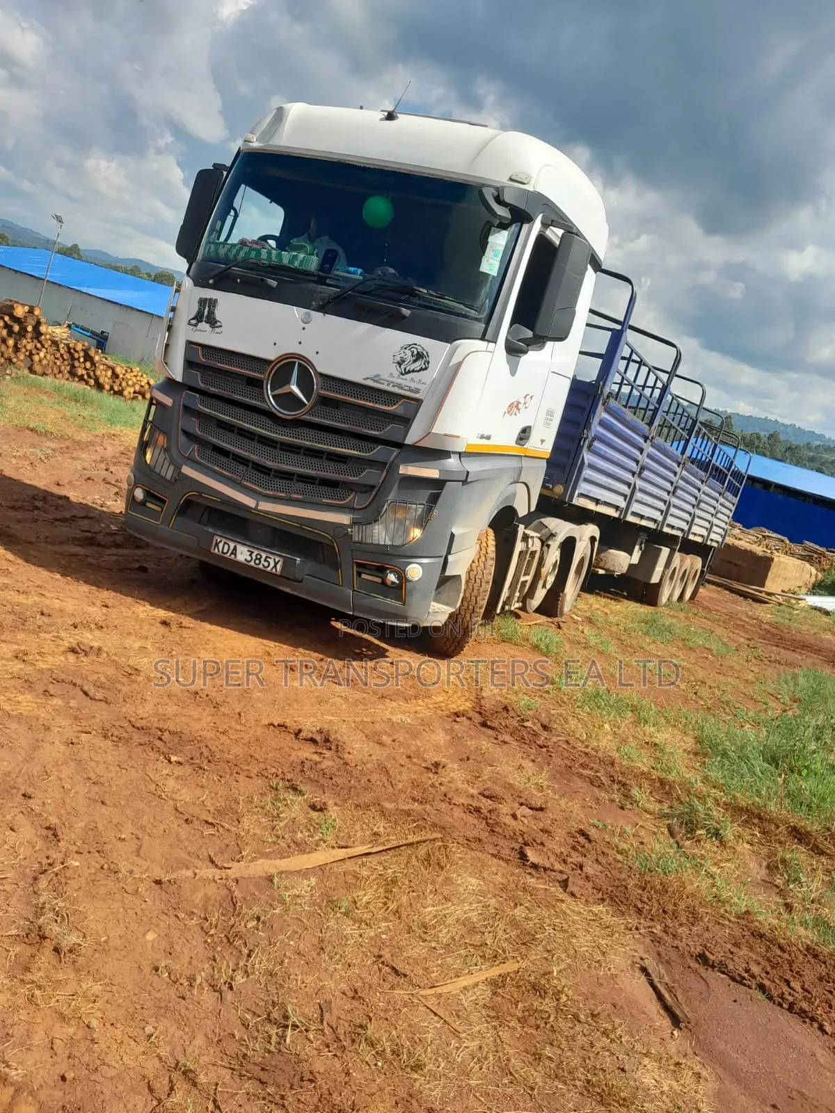 Open.Body Trailers for Country.Wide Transport Services.