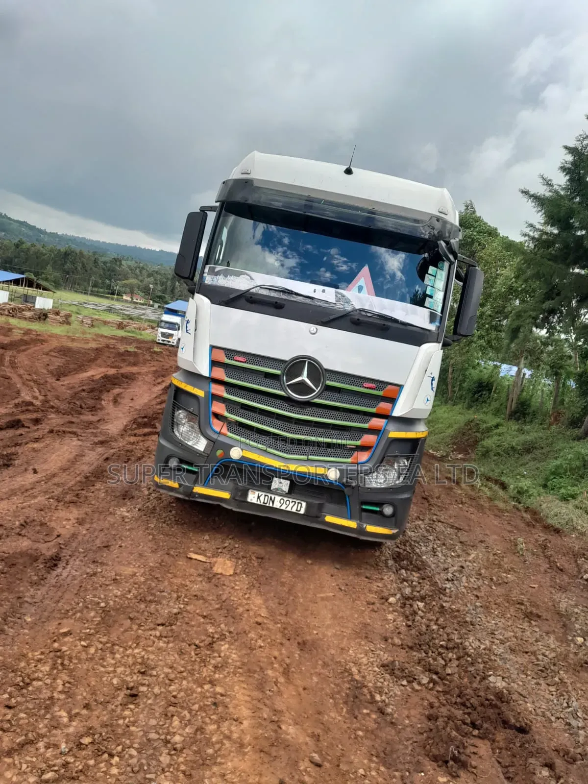 Cargo.Transit Trailers for Professional Transport and Errands